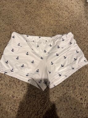 Fleo White Athletic Shorts with Navy Anchor Print